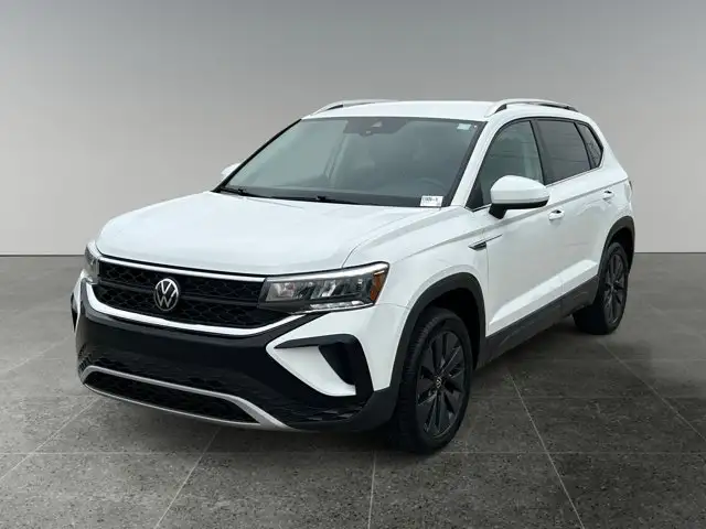 2024 Volkswagen Taos Comfortline / FWD