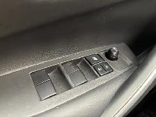 2021 Toyota Corolla SE - Photo 15