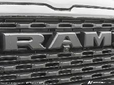 2026 Ram 1500 Express | 8.4 Inch Touchscreen | Apple CarPlay - Photo 10