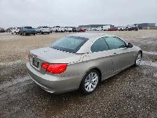 2011 BMW 3 Series - Photo 4