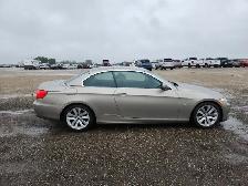 2011 BMW 3 Series - Photo 9