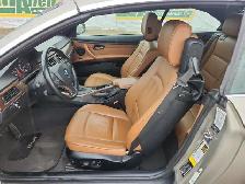 2011 BMW 3 Series - Photo 16