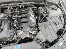 2011 BMW 3 Series - Photo 33