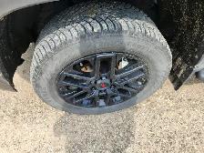 2023 Toyota Tundra - Photo 9