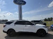 2022 Ford Explorer ST / LOADED! / 400HP! / STREET PACK! / TECH P - Photo 3