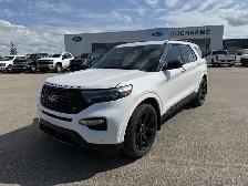 2022 Ford Explorer ST / LOADED! / 400HP! / STREET PACK! / TECH P - Photo 7