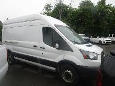 Ford Transit-250 T-250 148' Hi Rf 9000 GVWR Sliding RH Dr 2018 E - Photo 4