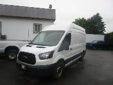 Ford Transit-250 T-250 148' Hi Rf 9000 GVWR Sliding RH Dr 2018 E - Photo 19