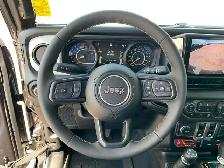 2026 Jeep Wrangler Willys - Photo 13