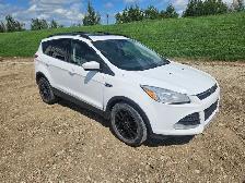 2013 Ford Escape - Photo 2