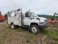 2007 GMC C5500 - Photo 2