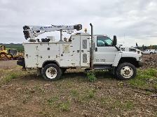 2007 GMC C5500 - Photo 5