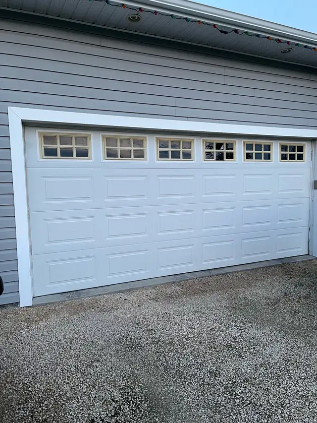 Garage doors 16x7 and 9x7