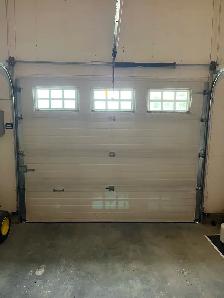 Garage doors 16x7 and 9x7 - Photo 5