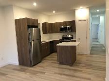 3 Bed 2 Bath Upper Duplex Suite In Seven Oaks - Photo 2
