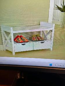Brand new King's Brand storage bench