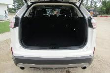 2019 Ford Edge SEL - Photo 16