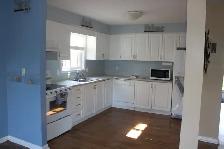 Laurelwood House for Rent 3bed 3bath Starting Aug 25, 2026 - Photo 4