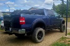 2004 Ford F150 XLT 4x4 truck 228,229 km - Photo 4