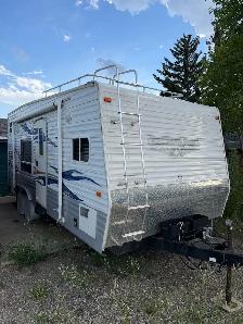 2007 Jayco 19’ Toy Hauler