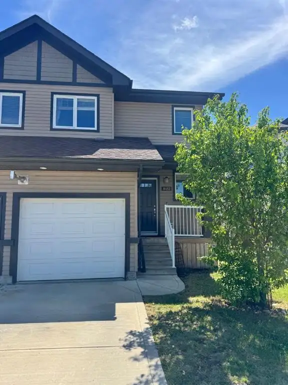 3 Bed 1.5 Bath Duplex with Garage in Crystal Landing Avail Aug14