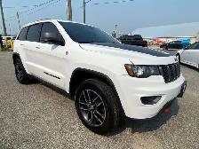 2017 Jeep Grand Cherokee Trailhawk with LEATHER/SUNROOF! - Photo 5
