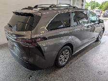 2023 Toyota Sienna XLE 8 PASSAGERS, - Photo 3