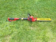 Hedge Trimmer - Photo 2