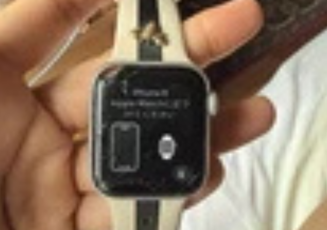 From Broken to Brilliant – We’ll Restore Your Smartwatchs Today.