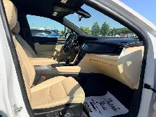 2017 Cadillac XT5 FWD - Photo 6