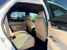 2017 Cadillac XT5 FWD - Photo 8
