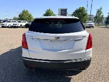 2017 Cadillac XT5 FWD - Photo 11