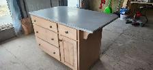 Corner cabinets, island & tall pantry with countertops - Photo 4