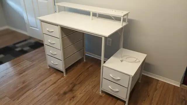 DESK for small office / Student