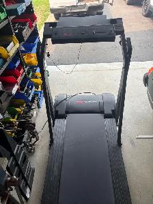 proForm 595 treadmill - Photo 3