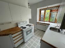 2 Bed 1 Bath House For Rent In Wellington Crescent Area - Photo 4