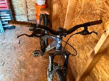 Mountain Bike - Photo 4