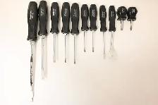 Snap On 11pc Set Screwdriver, trim pad remover, tire core tool