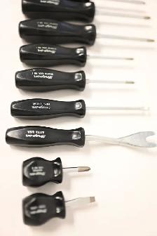 Snap On 11pc Set Screwdriver, trim pad remover, tire core tool - Photo 6