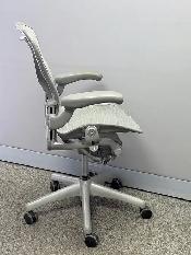 Herman Miller Aeron Chair-Size A! - Photo 2