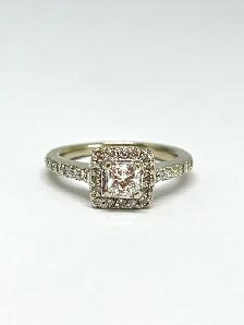 Princess-Cut Diamond Halo Engagement Ring – 14K White Gold