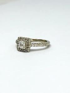 Princess-Cut Diamond Halo Engagement Ring – 14K White Gold - Photo 5