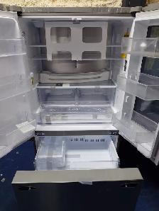 LG '36' Stainless Steel French Door Fridge on Sale‼️ - Photo 4
