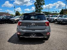 2025 Hyundai Venue Preferred - Photo 7