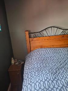 Solid wood Queen size bed - Photo 3