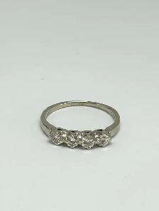14k  White gold Four-Stone Diamond Ring - Photo 4