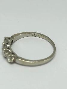 14k  White gold Four-Stone Diamond Ring - Photo 6