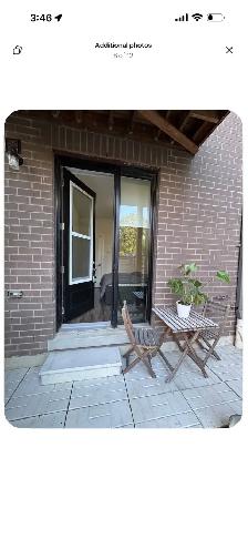 Private Basement Room with Private Bathroom – Separate Entrance - Photo 8