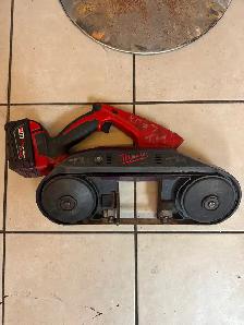 Milwaukee Cordless Band Saw - Photo 2