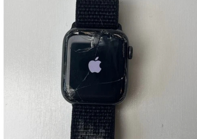 Smart Watch Won’t Charge? Get It Working Perfectly Again